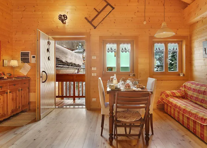 De La Poya 발토우르넨체