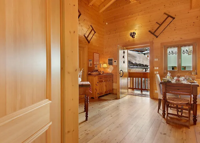 De La Poya 3* 발토우르넨체