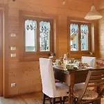 Alojamento de Acomodação e Pequeno-almoço De La Poya 3*