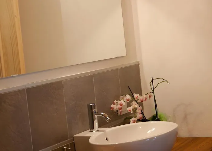 De La Poya Bed & Breakfast 3*