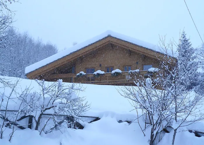 De La Poya Bed & Breakfast 3*